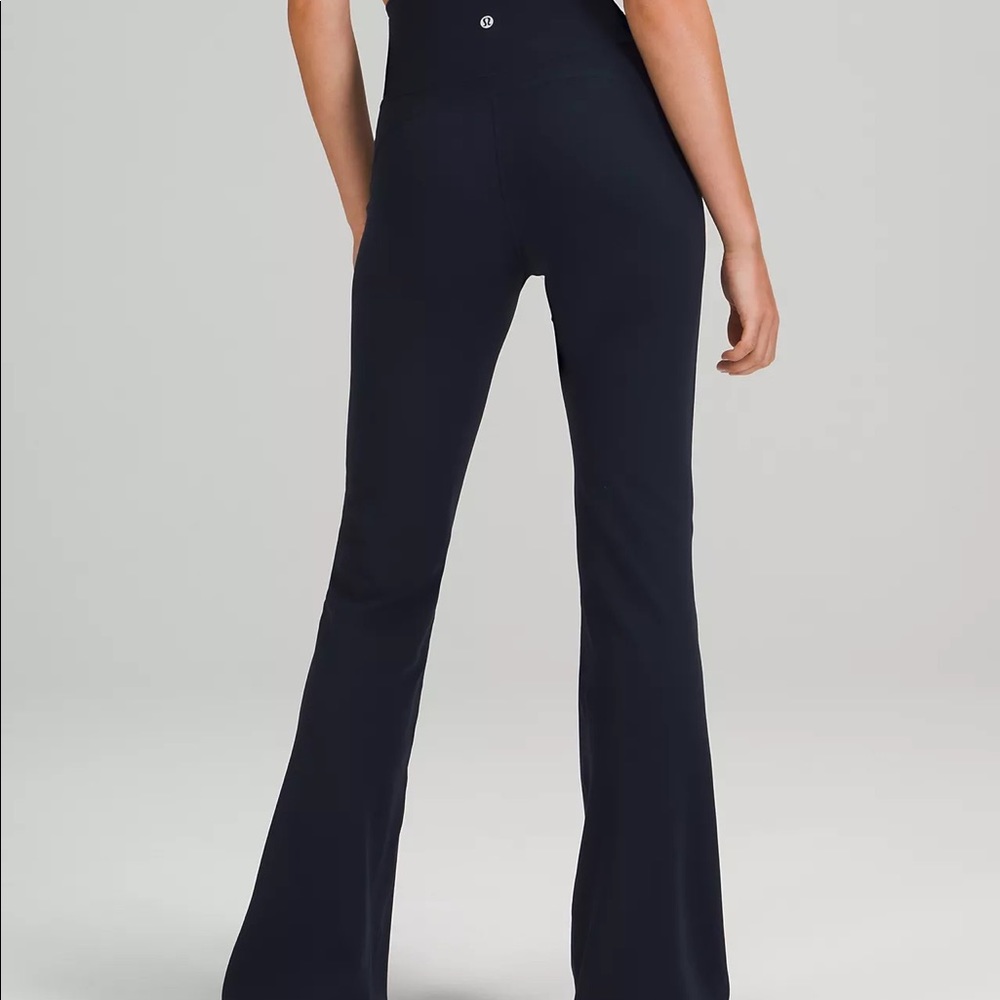 Groove High-Rise Flared Pant